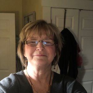 Meet your Posher, Jeanne